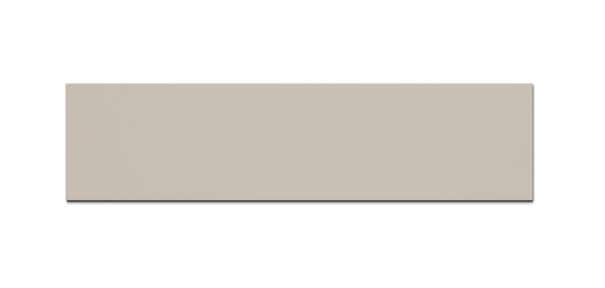 Holzjalousie MODERN 50 mm – Beige glatt mit Kontrastkanten, nach Maß (52MM)